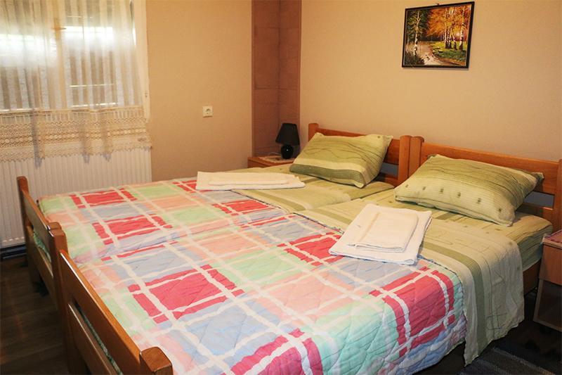 Chalet Ljubicine Kolibe Golubinje ภายนอก รูปภาพ
